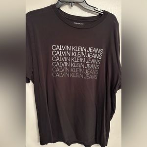 Calvin Klein T-shirt
